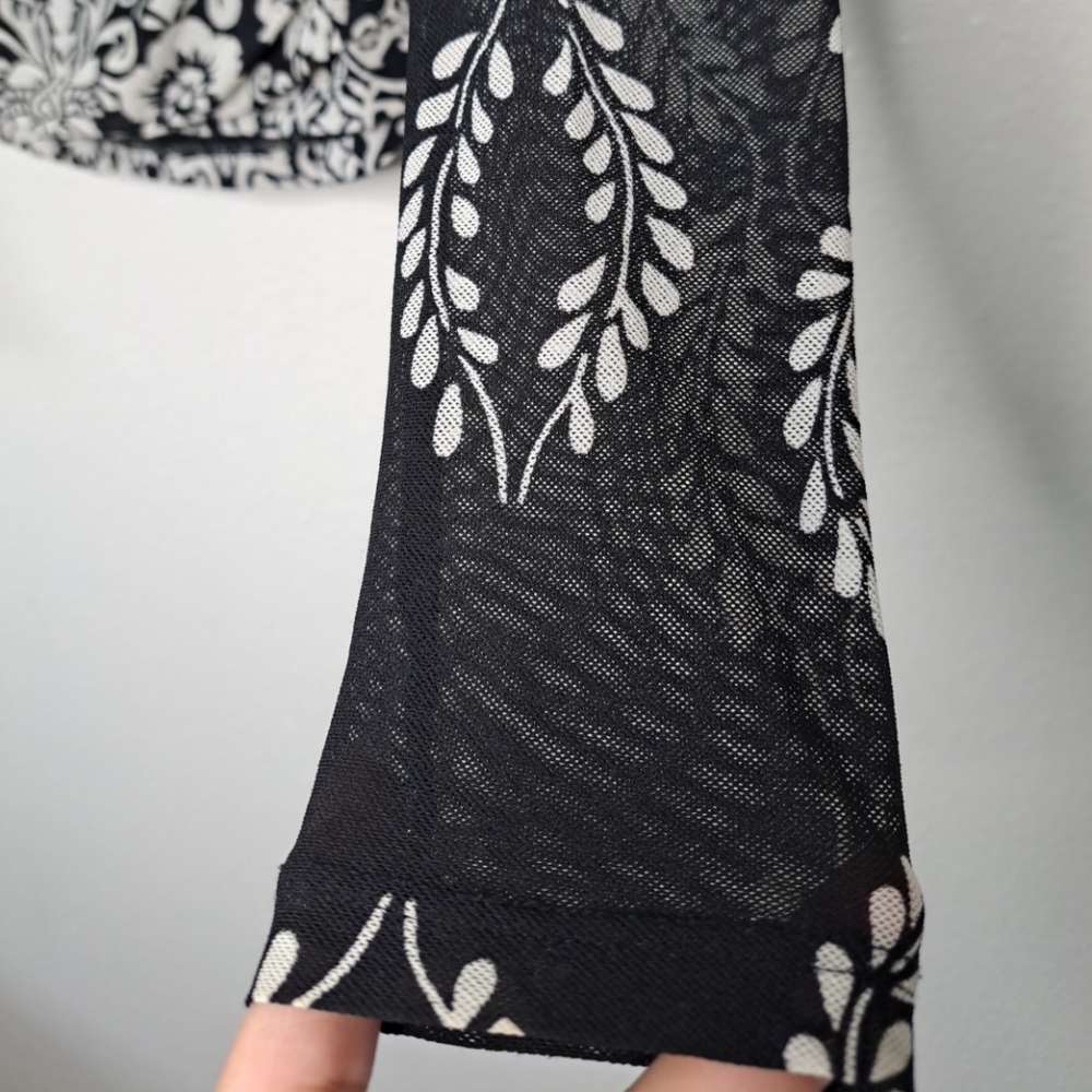 Susan Lawrence Faux Wrap Top Black White Paisley Floral Y2K Long Slv Ruched PM - Picture 9 of 15